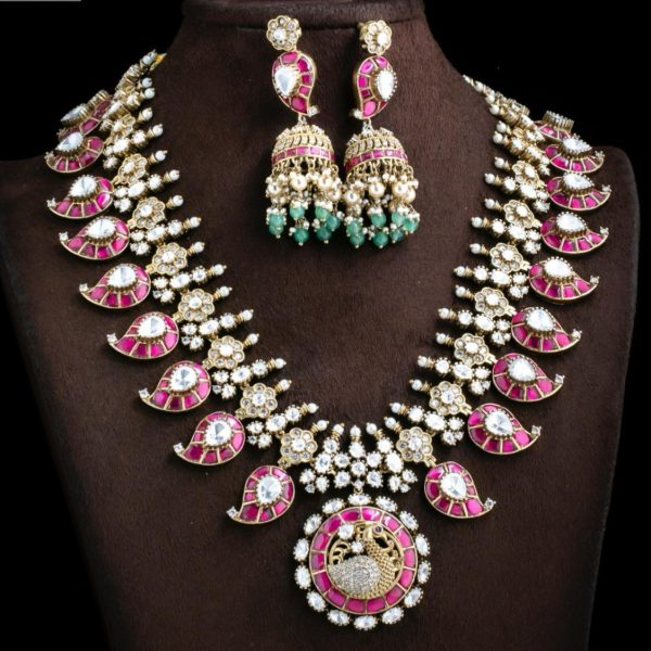 Moissanite Victorian long haram