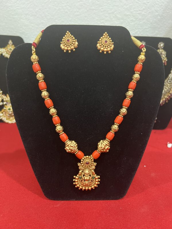Antic Lakshmi coral set - Image 2